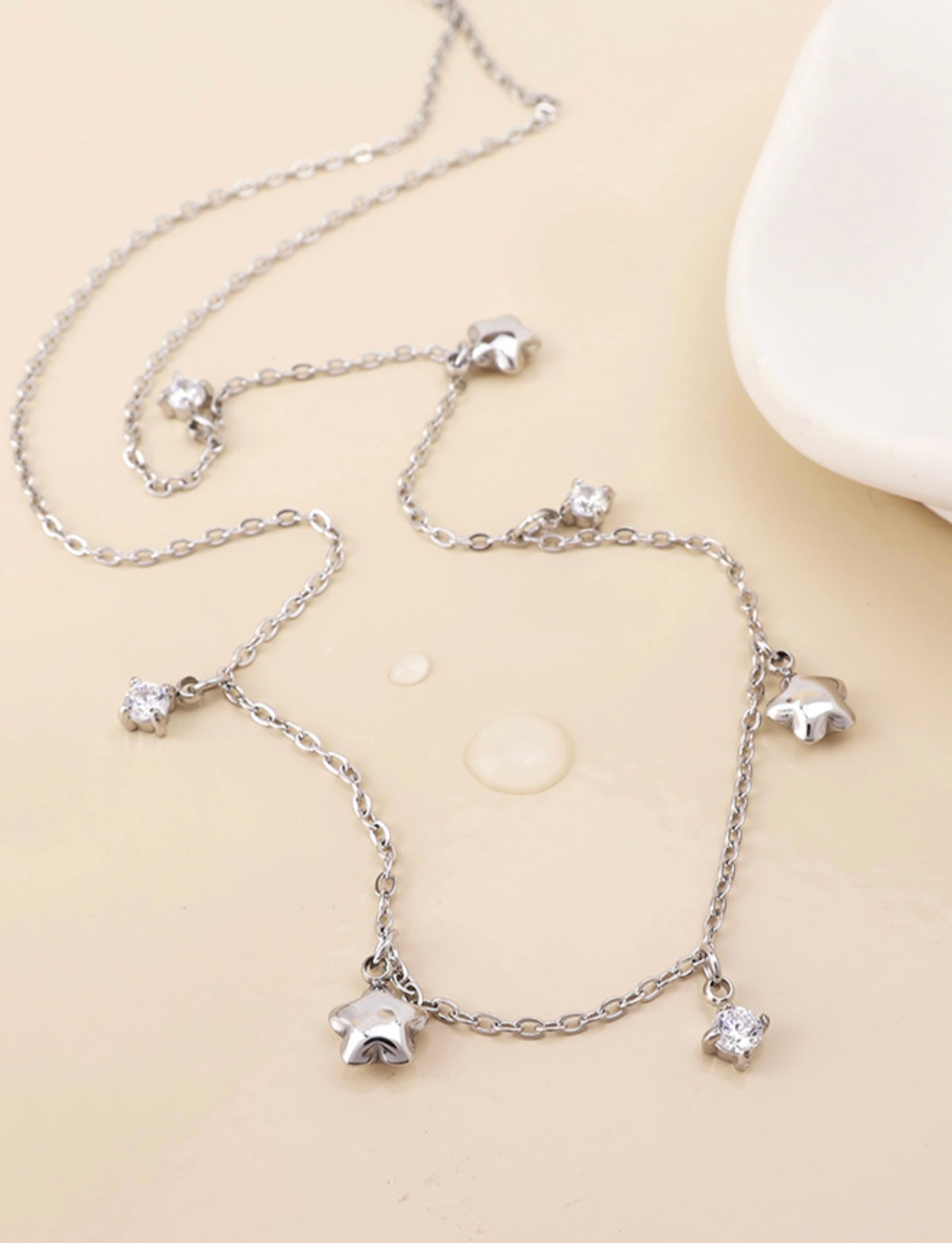 Silver star and crystal necklace 