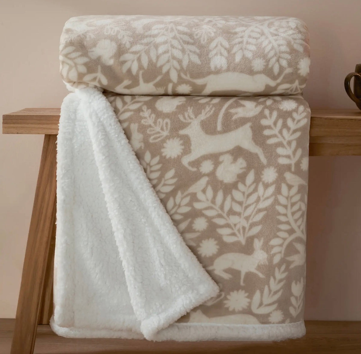 Woodland Sherpa Fleece Throw – Sable