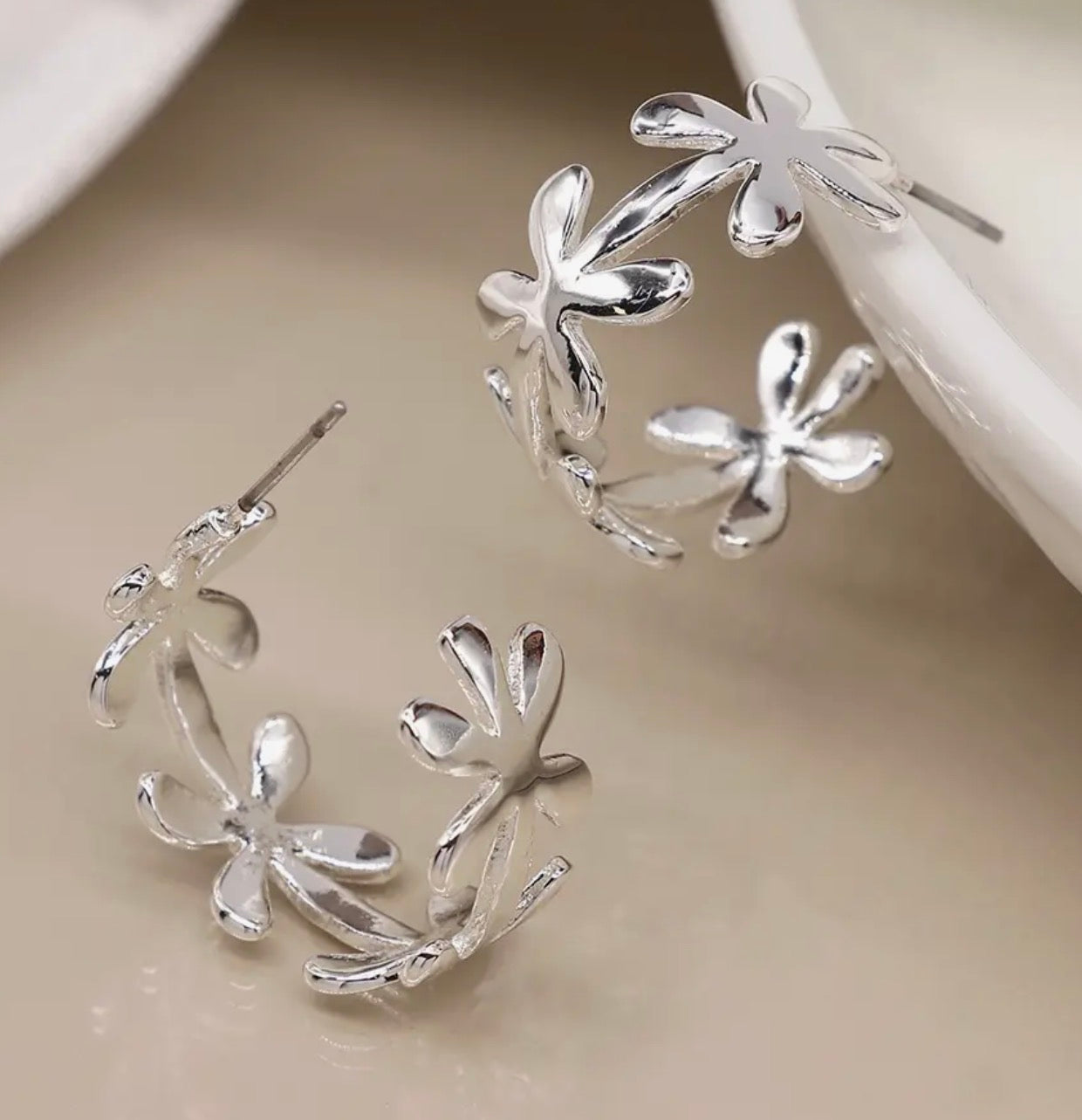 Daisy Chain Hoop Earrings