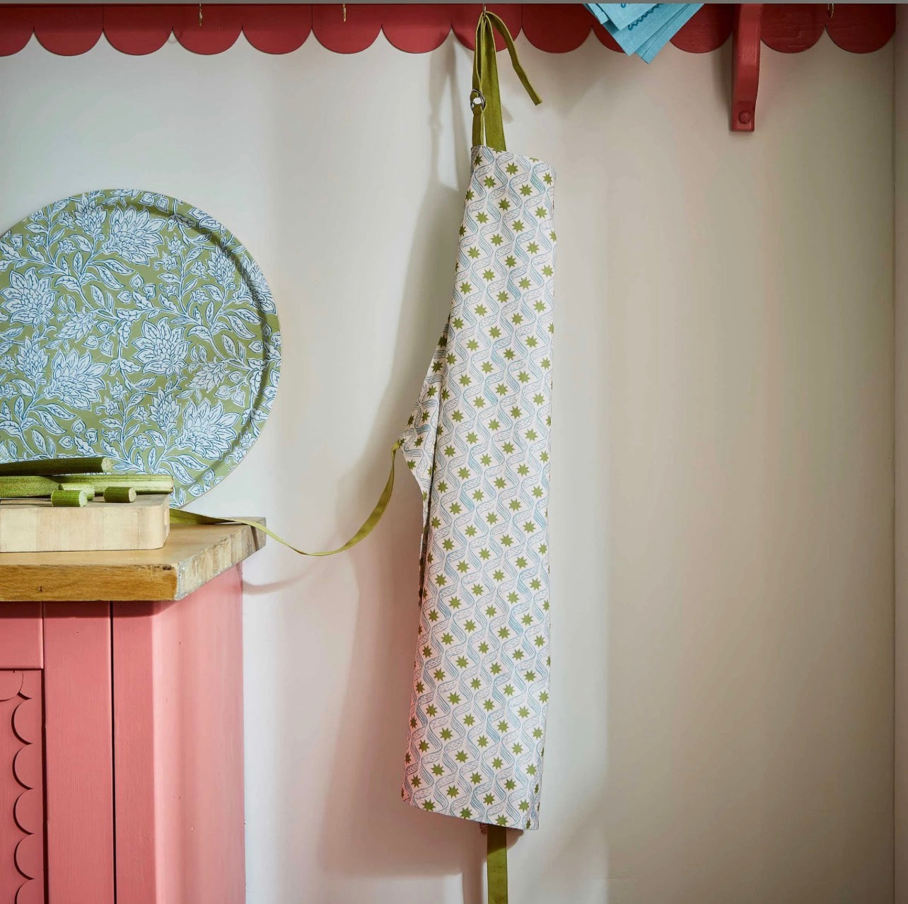 Land & Shore Apple Green Dot Cotton Apron | 100% Cotton