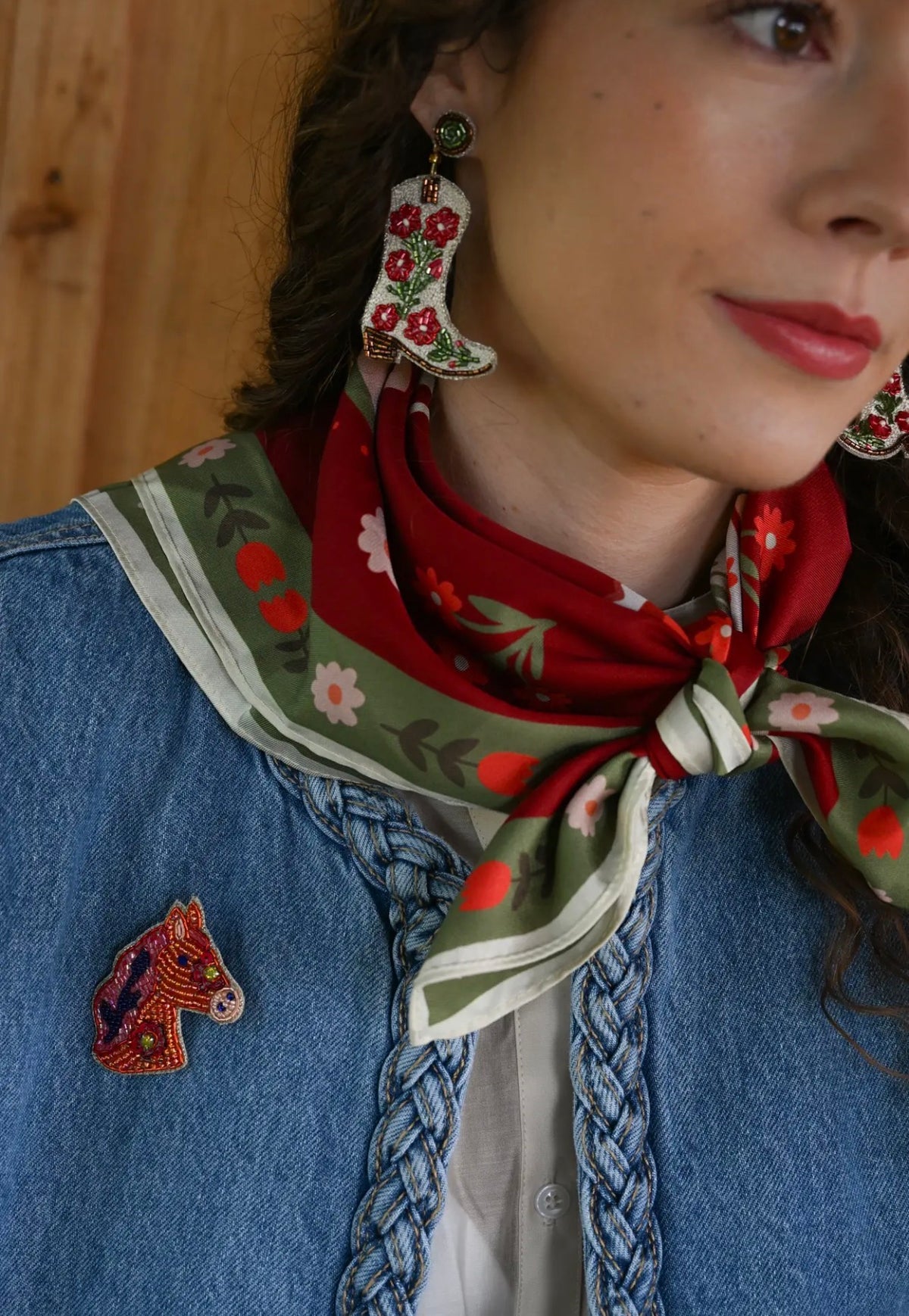 My Doris Folk Horse Beaded Brooch