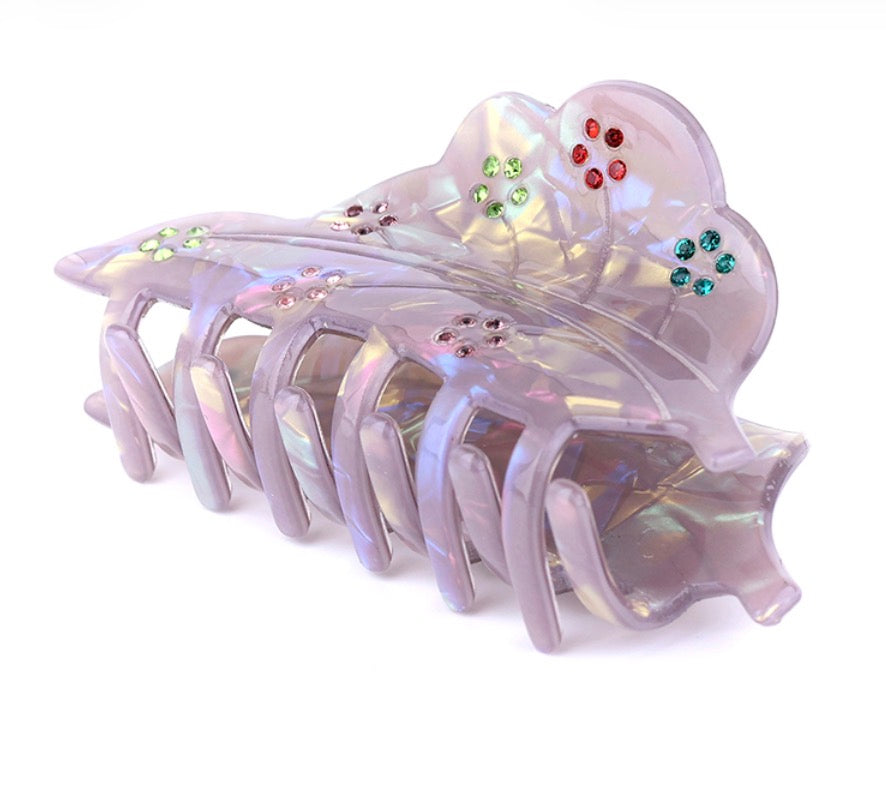 Pearlescent grey leaf hair clip