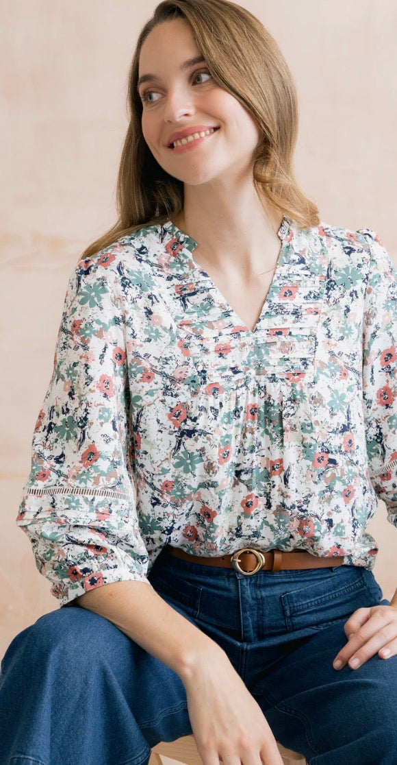 Printed Pintuck Blouse