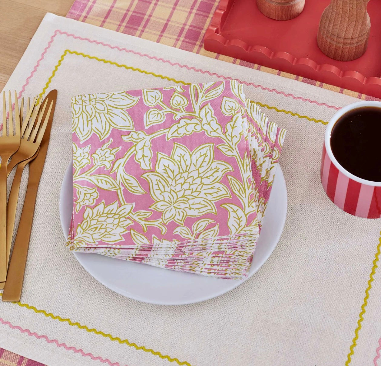 Land & Shore Rowallane Paper Napkins Pink | Pack of 20