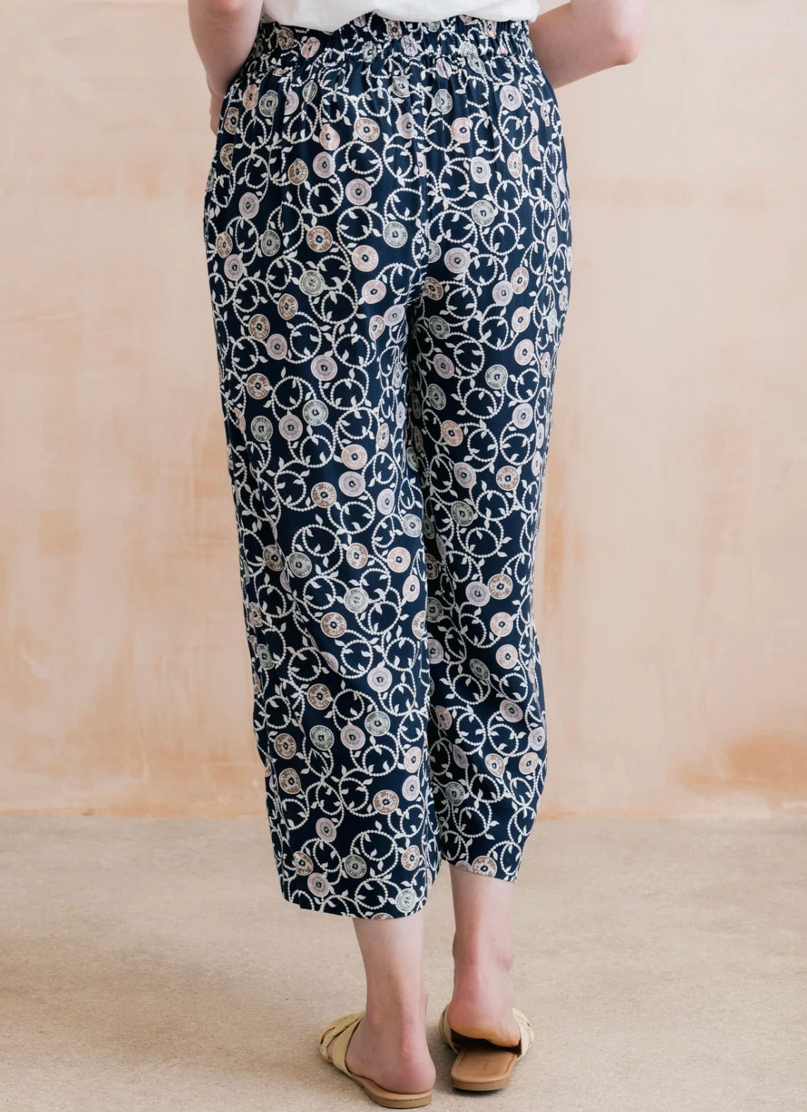Sea Holly Print Cropped Trouser